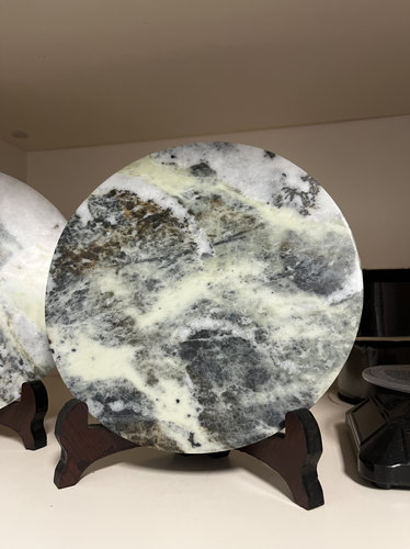 岫玉奇石风景意境玉盘有瑕疵