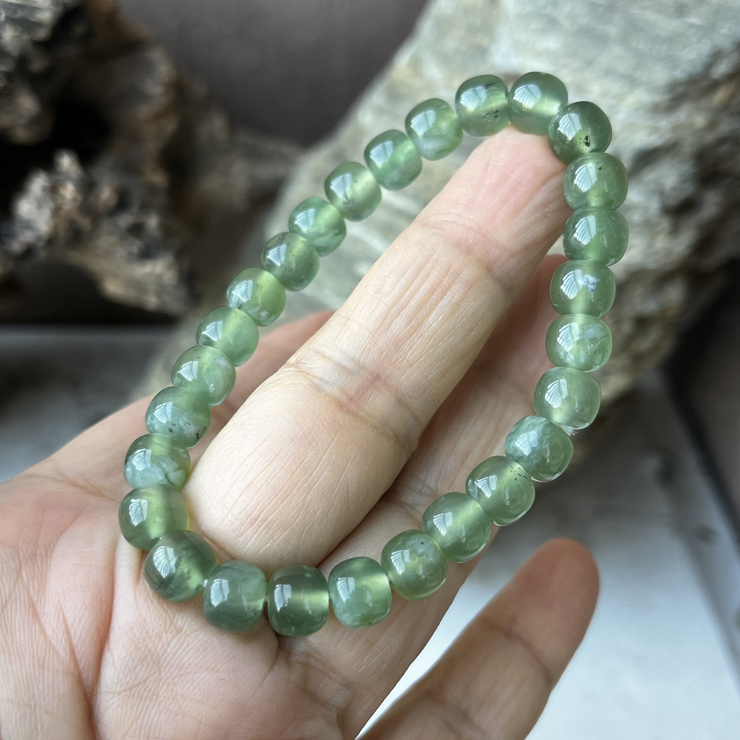 水墨岫玉手串老型珠卡8直径随机发货个别珠兴许会有瑕疵介意勿拍