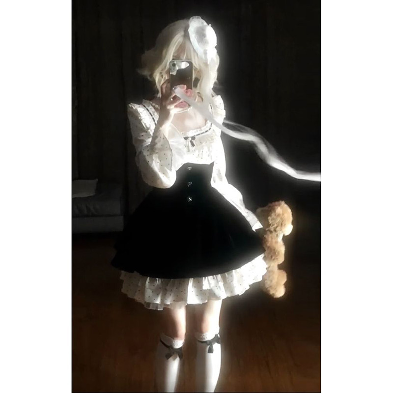 清纯可爱秋冬款法式宫廷风黑白撞色荷叶边收腰显瘦波点连衣短裙,女装/女士精品,连衣裙,淘宝优惠券,粉丝福利购,淘宝优惠卷