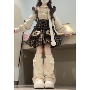 多巴胺少女风复古格纹背带花苞连衣裙女+杏色针织上衣两件套装