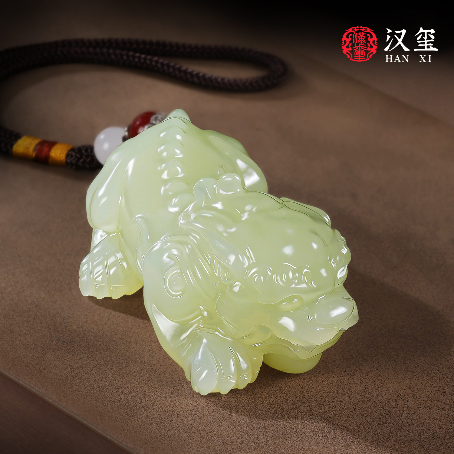 汉玺《招财貔貅》玉石手把件客厅桌面摆件装饰品送男朋友生日礼物