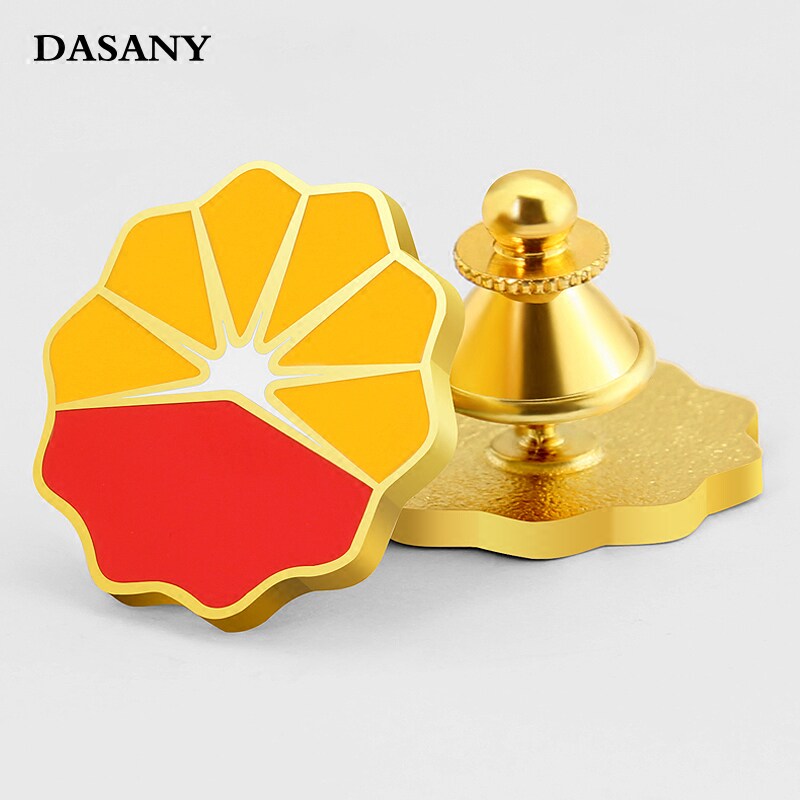 中国石油金属珐徽章定做公司logo铜质中石油胸章多边形胸针定制作