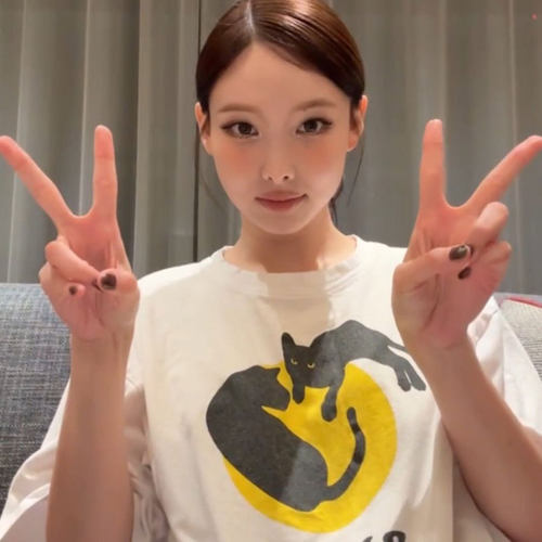 TWICE林娜琏穿搭衣服同款短袖T恤卡通印花纯棉宽松印花上衣男女装