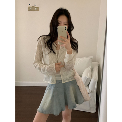 26夏上新圆领排扣刺绣提花花朵小衫MMT—韩系ins风轻甜系穿搭小衫