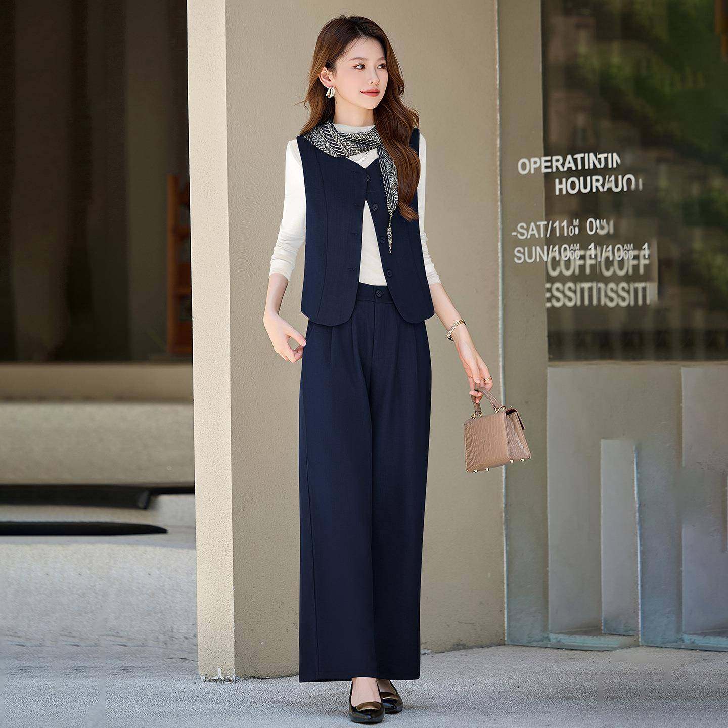 女秋套装20时25季新款装尚洋气马甲高腰阔腿裤两件套HM8262-0配丝