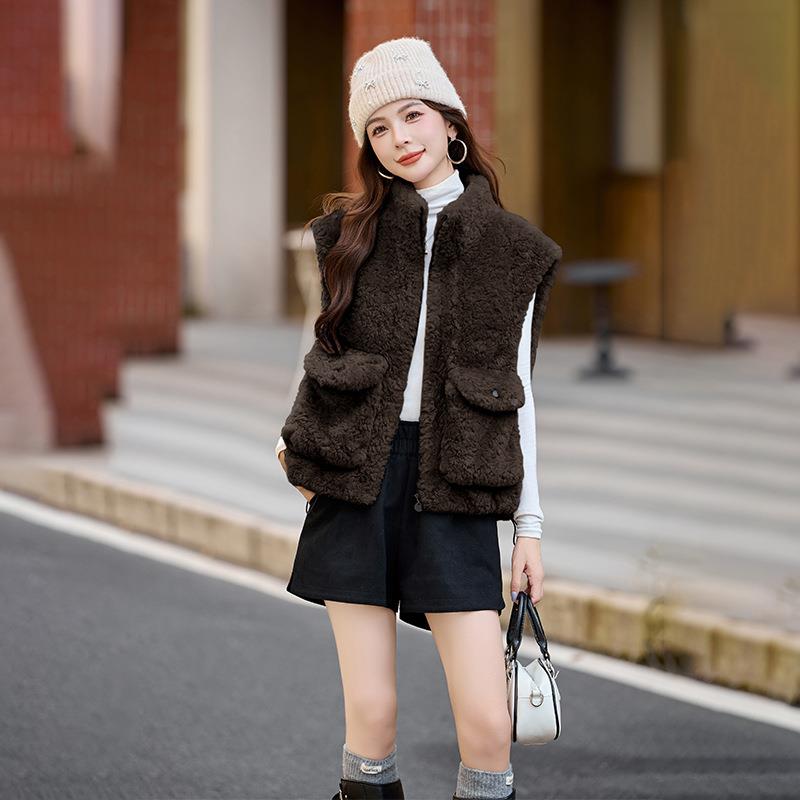 皮2毛一体马甲女新款205秋冬时尚百搭马夹背心宽松坎肩5外HE5505-