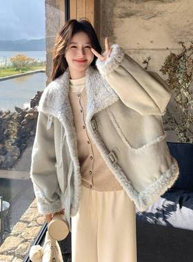 蓝色复仿皮浅B260-535毛一体合短外套