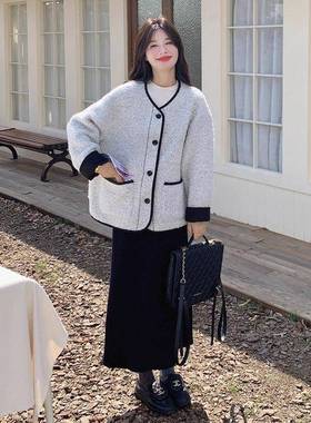 灰色高感级小香风颗粒绒绒短外套女冬超2025新款法式好看毛绒b239