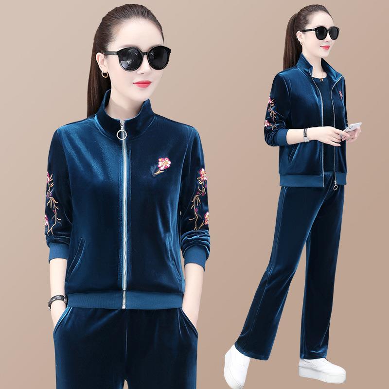 金丝天鹅休闲8202211运套装女动春新季款时尚妈妈宽绒松三件套