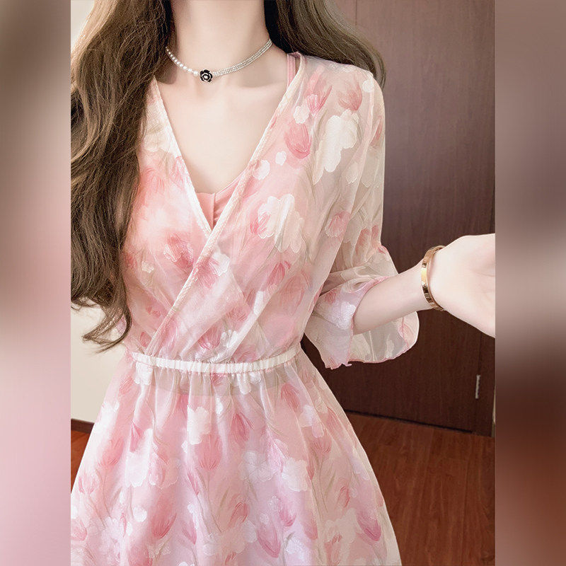 徐苏苏 法式绝美高级感2025新款保守微胖遮肉三件套泡温泉泳衣女