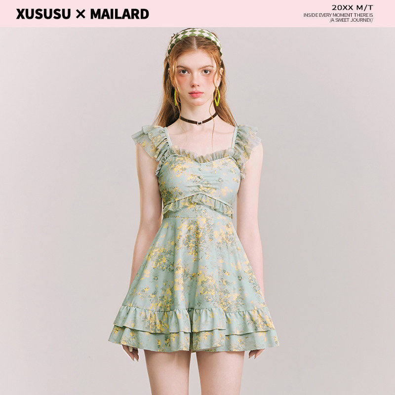 徐苏苏 森系高级感2025新款泡温泉保守微胖女孩遮肉连衣裙式泳衣