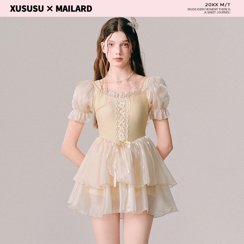 徐苏苏 奶油色高级感2025新款保守微胖女孩遮肉温泉连衣裙式泳衣