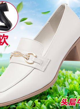 软皮软底真皮女鞋中跟白色乐福鞋一脚蹬皮鞋粗跟时尚中年妈妈单鞋