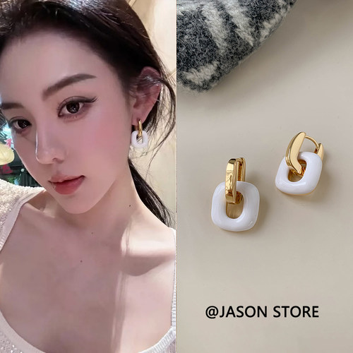 高级感白色珐琅耳环女法式轻奢高级感气质耳钉小众方形巨好看耳饰