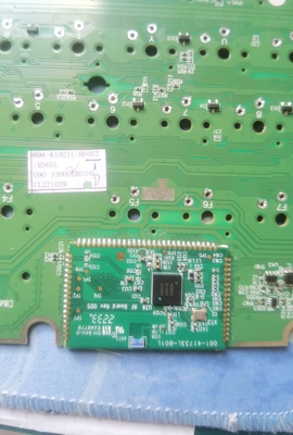 罗技913TKL主控芯片 N52840 蓝牙板 带底板切割发货，需自己拆