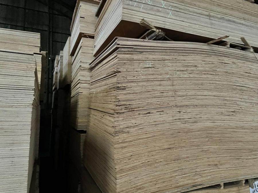 12月31日南宁木业公司1200张木片板材网络拍卖公告