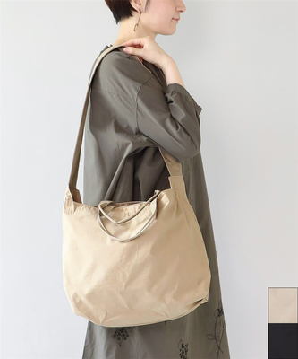 earthmade单肩斜挎手提包牛皮中