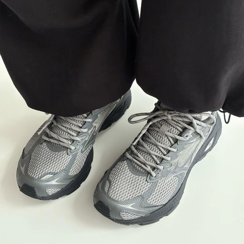 Mizuno美津浓26新款RACER V2春夏透气机能风老爹鞋复古户外跑步鞋