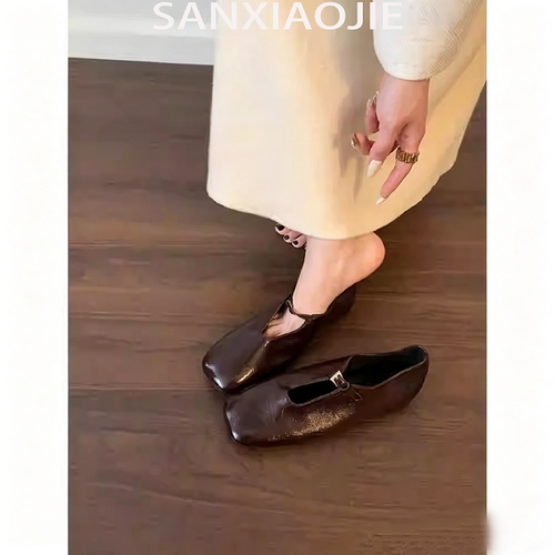 羊皮复古方头春款平底乐福女鞋