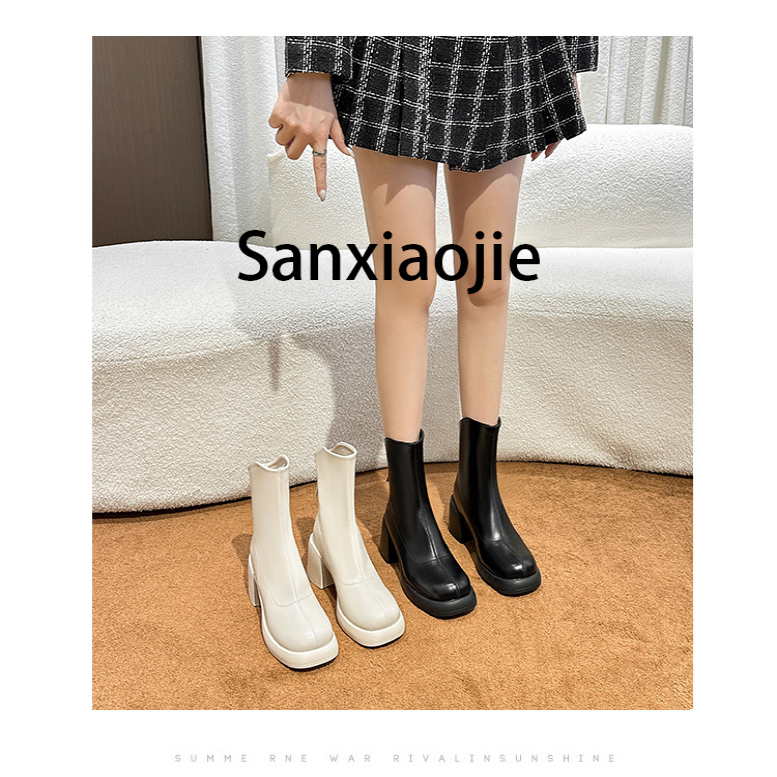白色马丁靴女2025年新款秋冬厚底短靴子显瘦增高粗跟小个子短靴女