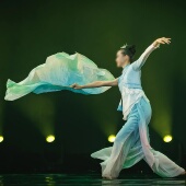 蓝色渐变雪纺飘逸大摆裙艺考同款 古典舞女子独舞 春颜微阳 舞服