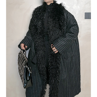 羽绒外套 2023年设计师款 Dan 黑色大毛领加厚保暖羽绒服女