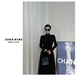 T恤女 长袖 Dan 黑色口袋拼接修身