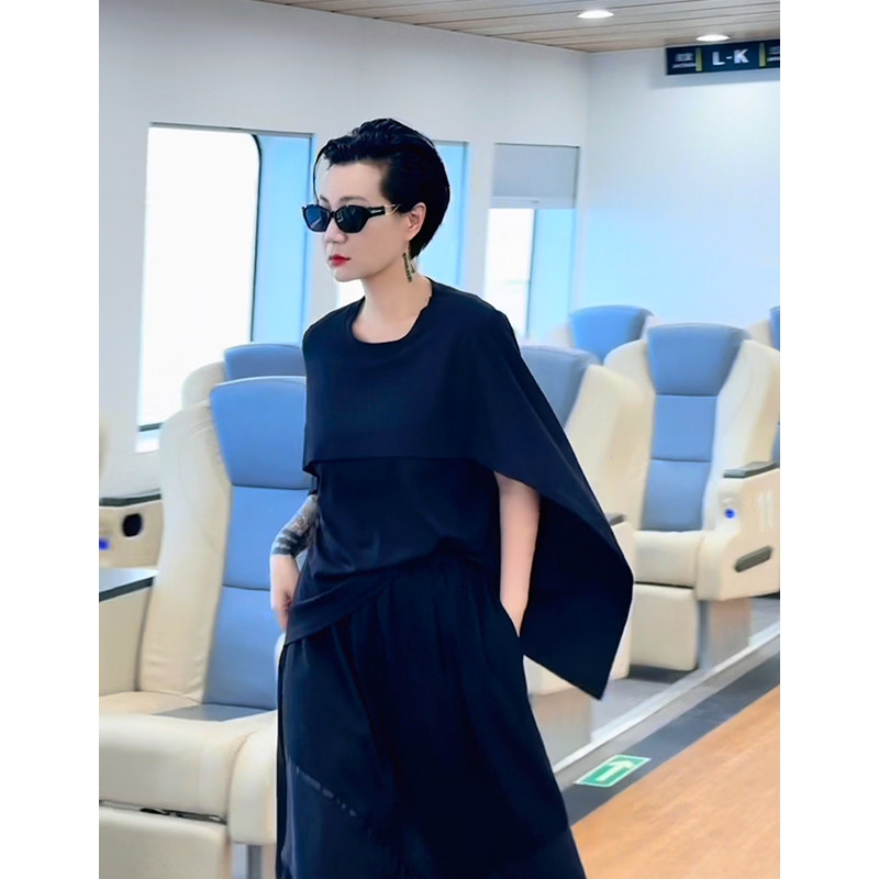 Dan Dan 暗黑风不规则斗篷式T恤女 小众设计感宽松圆领显瘦上衣