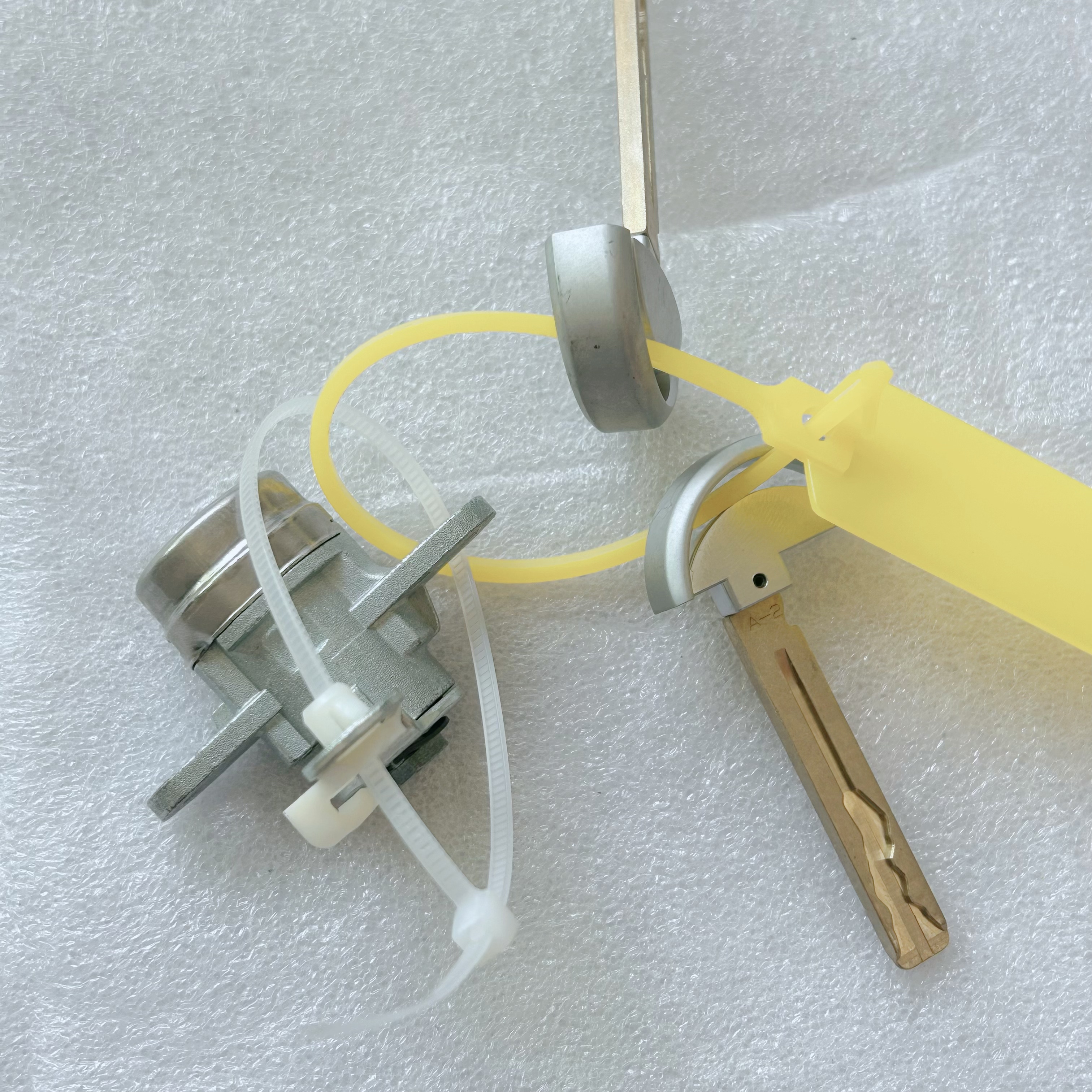 EX5原厂E5威马E门锁芯钥匙胚