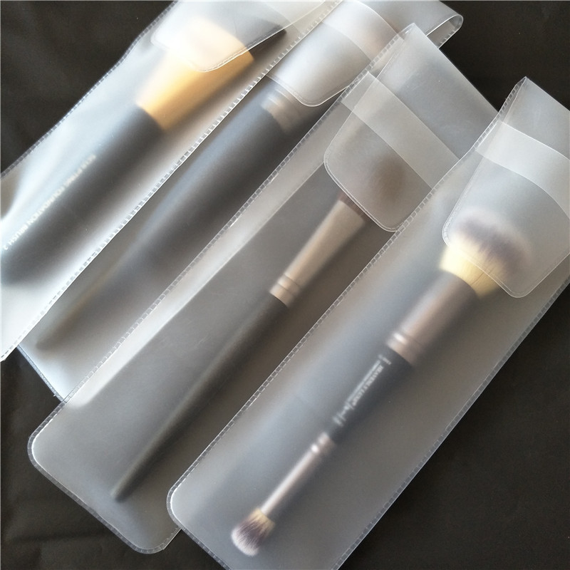 磨砂乳胶化妆刷收纳袋 刷包 环保塑料保护套刷套防尘便携只卖刷套|msdalam kategori Alat solek/minyak wangi/kecantikan, Alat-alat Kecantikan, Makeup/Alat kecantikan - dari Buy2taobao.com untuk memberikan perkhidmatan ejen Taobao profesional membeli