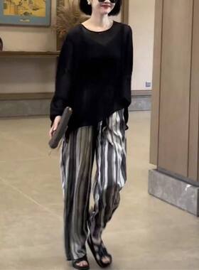 23331大爱美依缘新款黑色长袖防晒上衣竖条阔腿长裤休闲女装