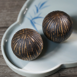 海南虫漏沉香木手球木作保健球文玩把玩工艺小件男女款饰品礼物