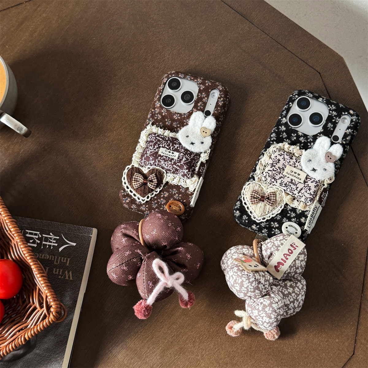 加尔 文艺风碎花立体米菲兔蕾丝边枕头适用苹果17ProMax手机壳iphone15新款16pro女款13创意14pro防摔保护套