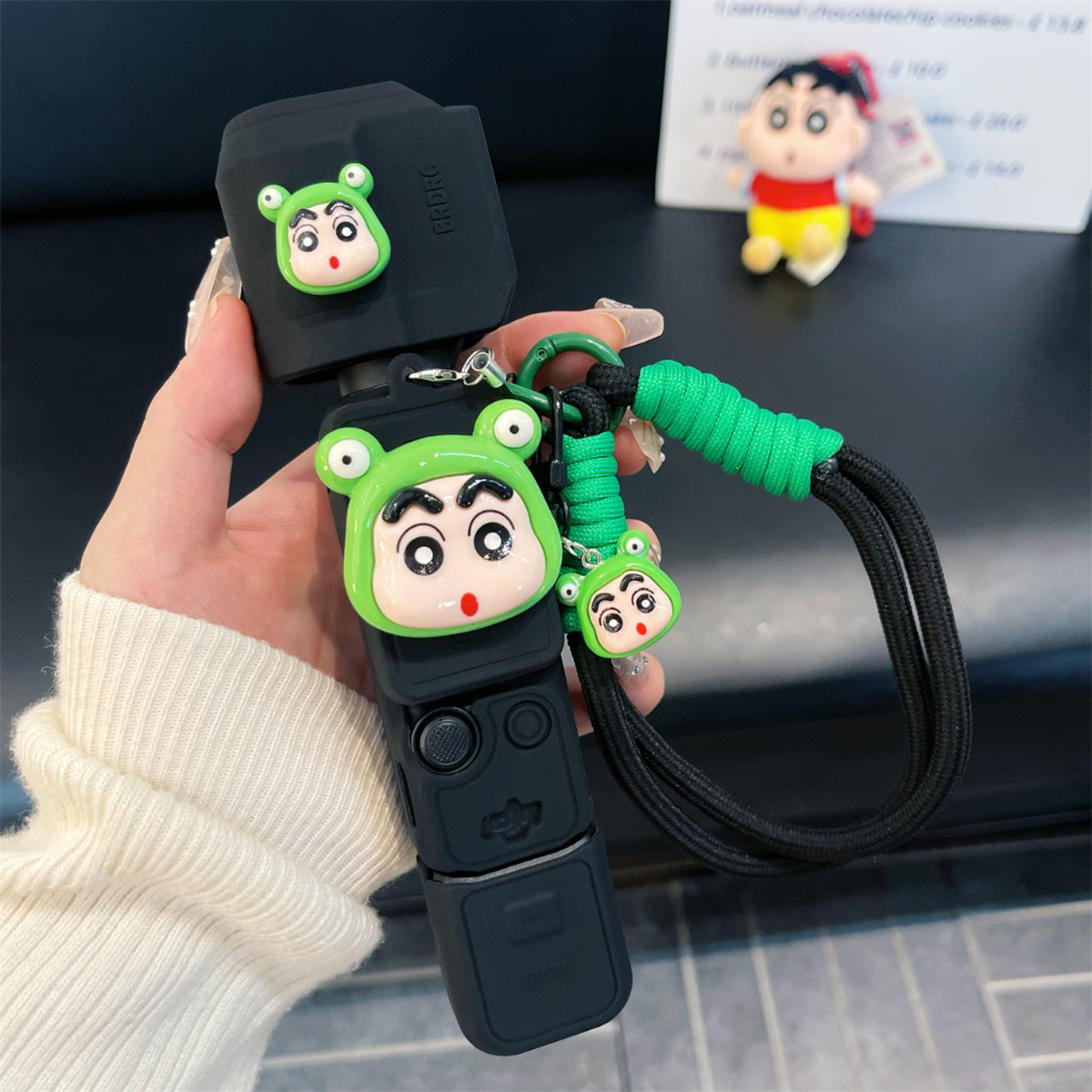 加尔 日韩动漫可爱绿色青蛙小新带手绳适用于大疆Osmo Pocket 3云台相机硅胶防摔保护套