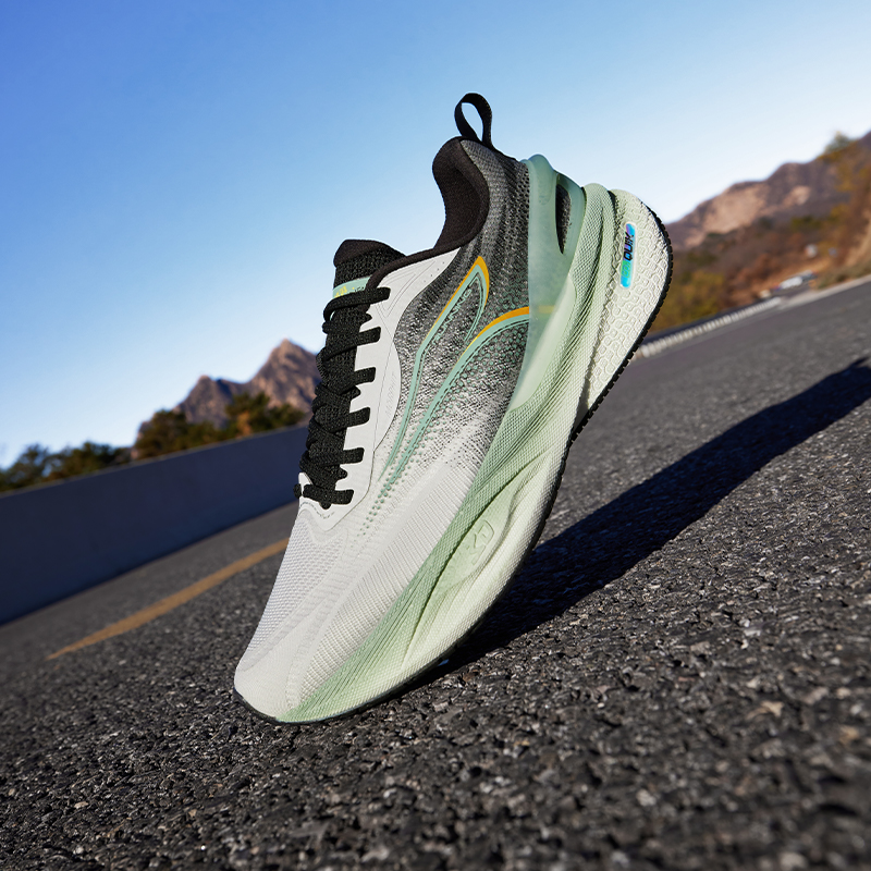 速湃CQT2.0男鞋361度跑步鞋