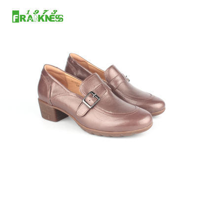 真皮牛筋软底妈妈鞋舒适