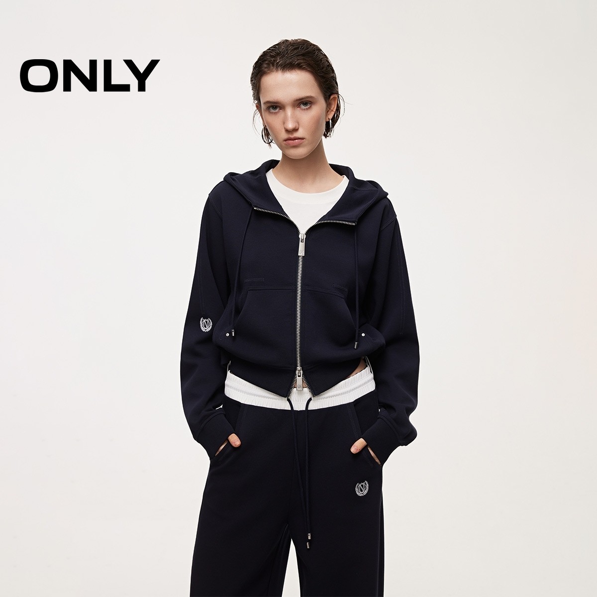 ONLY2025冬季新款双向拉链舒适亲肤连帽开衫卫衣女|12549R020,女装/女士精品,卫衣/绒衫,淘宝优惠券,粉丝福利购,淘宝优惠卷