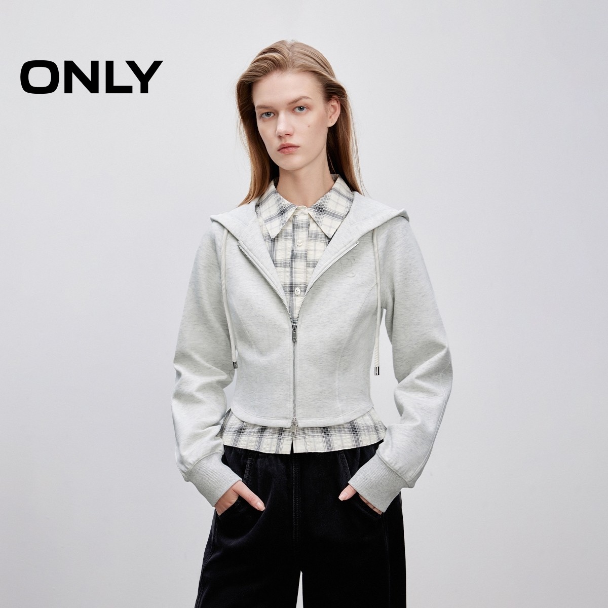 ONLY2025秋季新款舒适显瘦修身连帽插肩短款长袖卫衣女|12549R018,女装/女士精品,卫衣/绒衫,淘宝优惠券,粉丝福利购,淘宝优惠卷