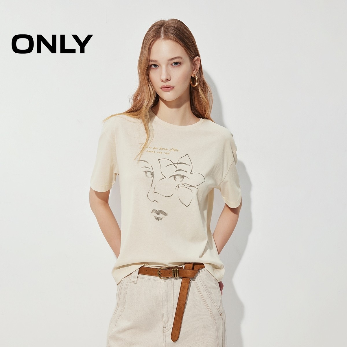 ONLY2026春季新款文艺艺术感花朵图案落肩袖宽松T恤女|126101066,女装/女士精品,T恤,淘宝优惠券,粉丝福利购,淘宝优惠卷