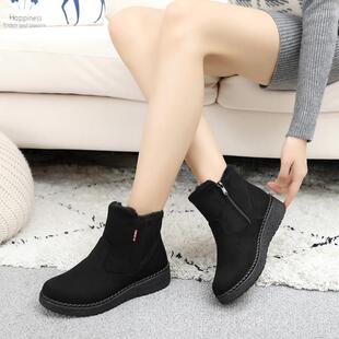正品冬季老北京鞋布女靴子加绒保暖妈妈棉鞋软底防滑中底短年靴平