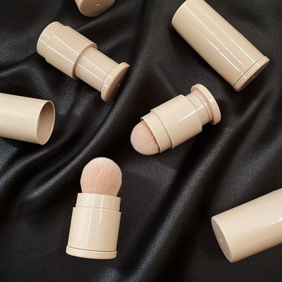 迷你高光刷一支装圆头粉色带盖