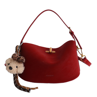 红色包包女2026新款轻奢小众高级感单肩斜挎包百搭日常手提小拎包