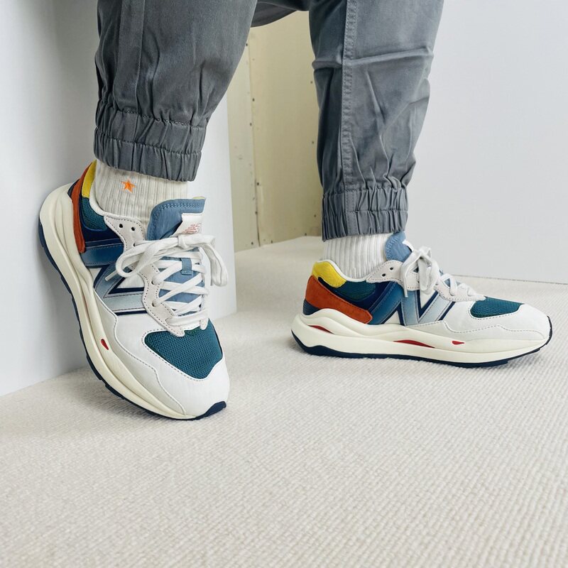 new balance nb5740系列男女复古运动休闲鞋 蓝橙渐变 m5740mb1