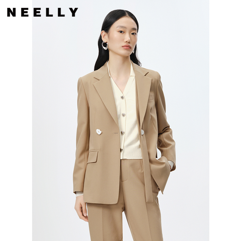 NEELLY纳俪商场同款新款西装外套女小众爱心扣短外套上衣