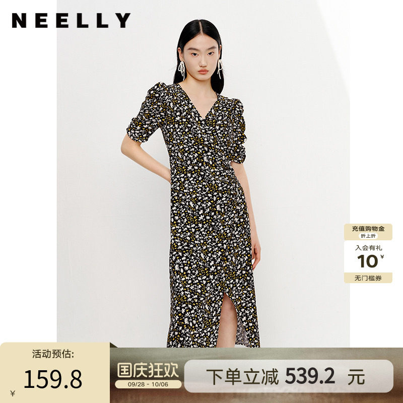 NEELLY纳俪商场同款碎花连衣裙女V领泡泡袖茶歇裙收腰中长款开叉