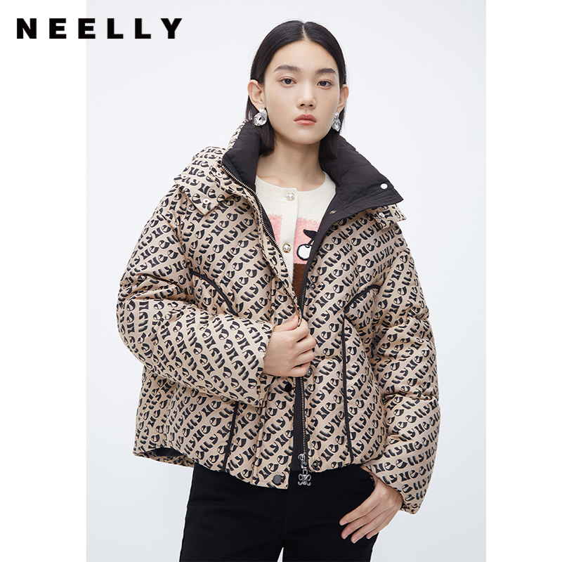 NEELLY纳俪商场同款字母花纹连帽羽绒服女冬新款韩版休闲短款棉服
