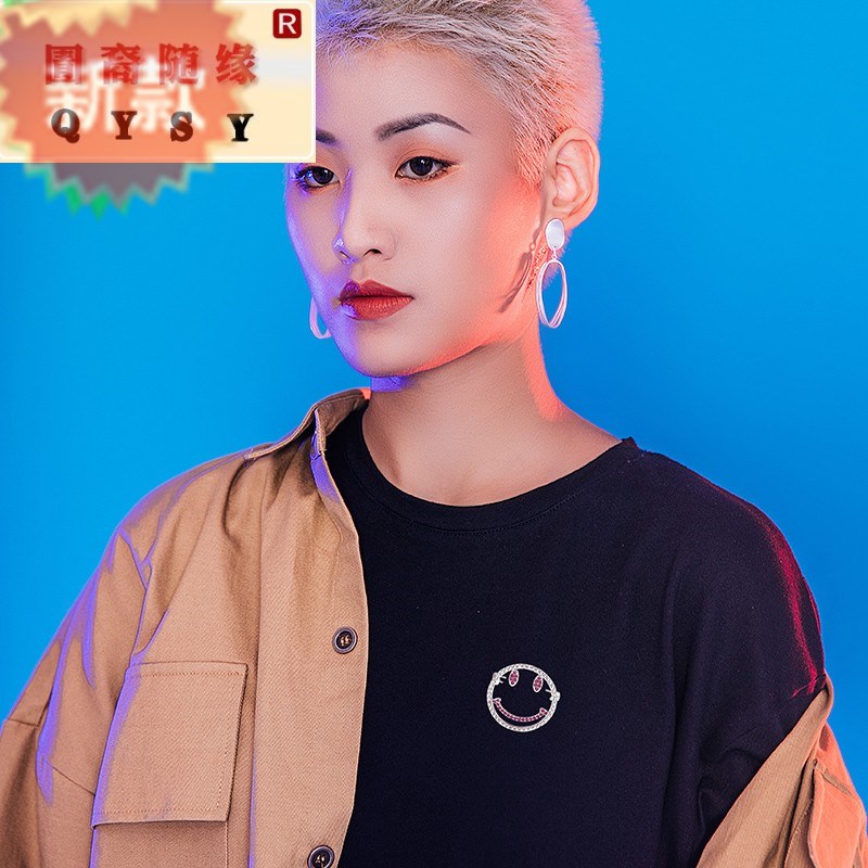 潮牌笑脸毛衣胸针女日韩可爱表情学生外套别针开衫扣男士领扣配饰