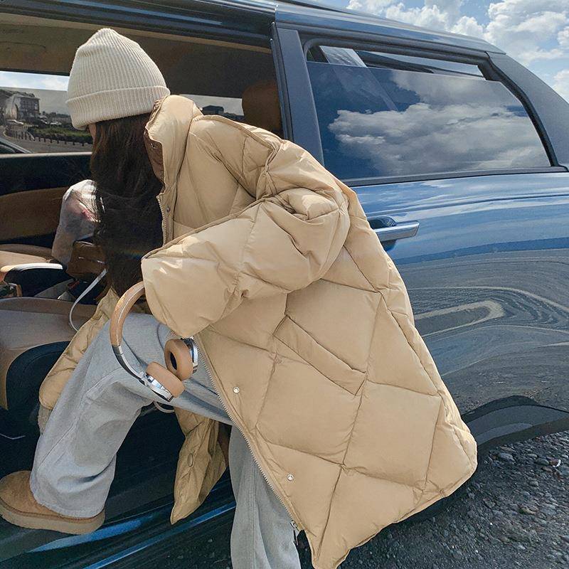 菱羽绒服女款冬季2042新款9W870-C26格0白鸭绒宽松加长厚羽绒外套