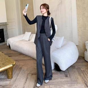 2635秋钱季 女202B199 新款 马甲打底条衫 阔腿 纹拼接时尚 裤 老风套装