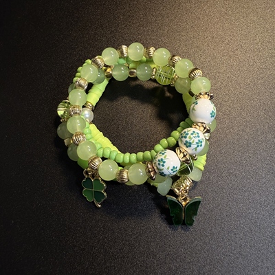 开花的橄榄 Vintage古着 Green Clover多层叠戴绿色串珠手链 手串